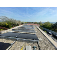 Montagesystem Flachdach Ost/West oder Süd Ausrichtung für 4 Module