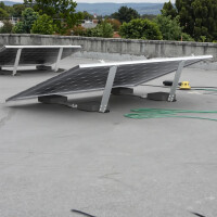 Universal 20° Aufständerung für 1 Solarmodul (ZAM-Stahl, Flachdach/Garten)